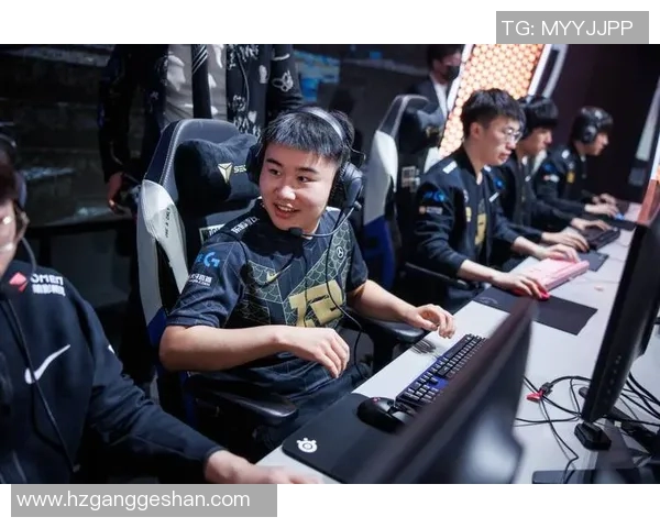 探索RNG战队灵活策略与英雄选择的深度解析与精彩瞬间